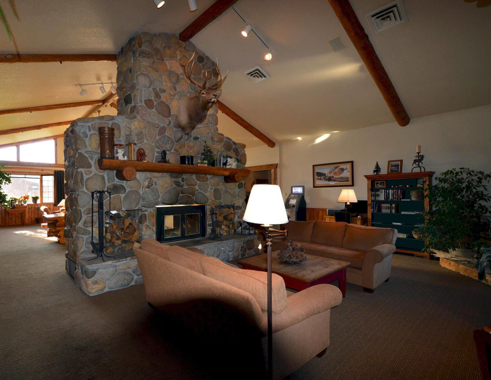 Bucks T4 Lodge Big Sky Exterior photo