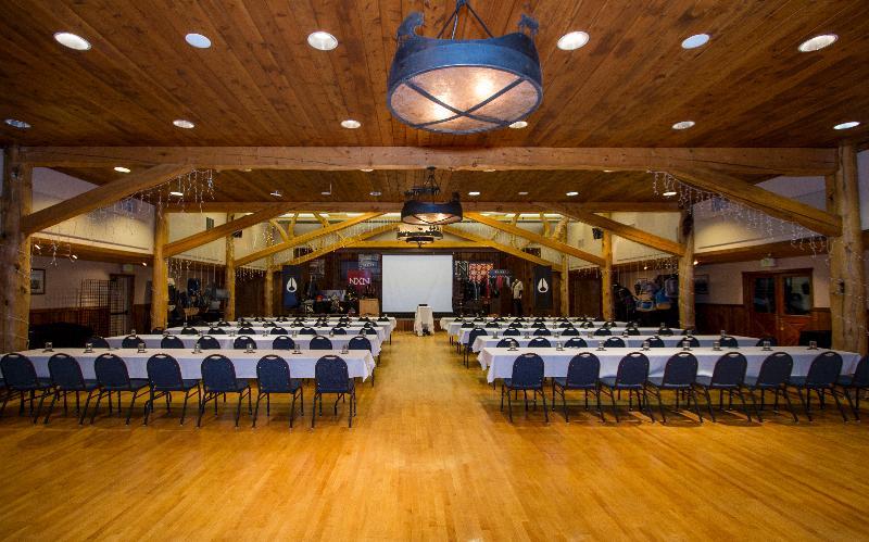 Bucks T4 Lodge Big Sky Exterior photo
